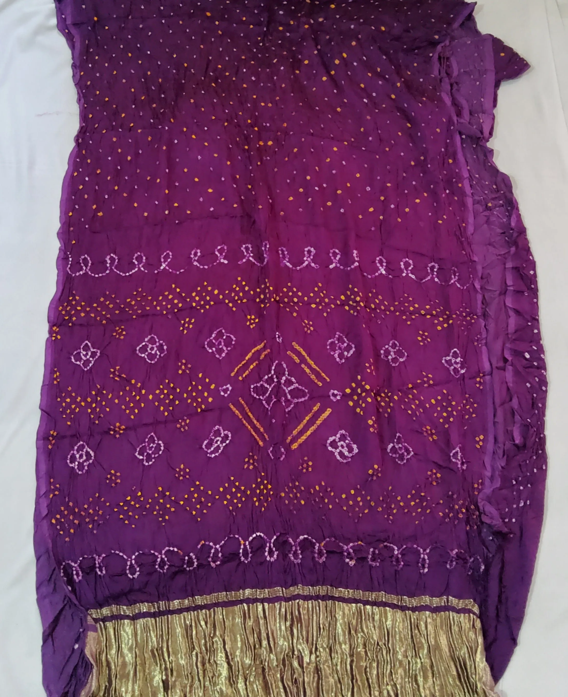 Bandhej Modal Silk Saree with Tissue Pallu