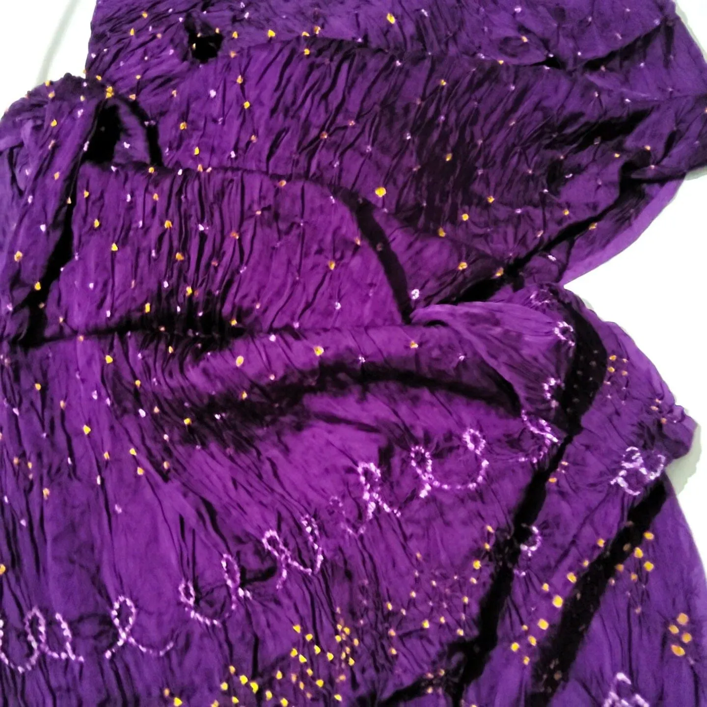 Bandhej Modal Silk Saree with Tissue Pallu