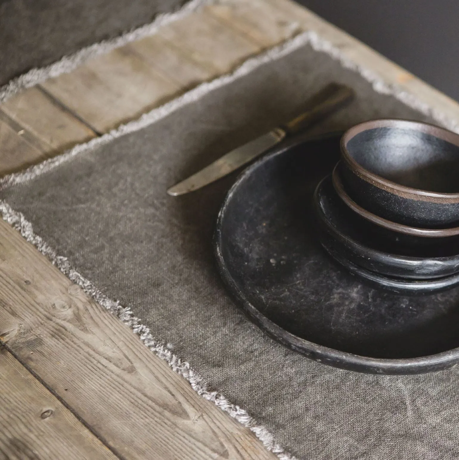 Belgian Washed Linen Placemat - Cafe Noir