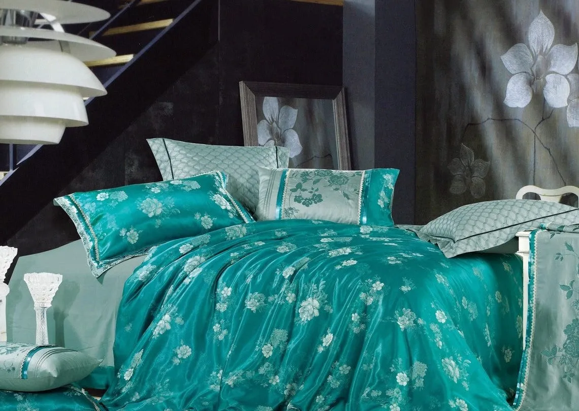 Emerald with silver flowers Bedding Set