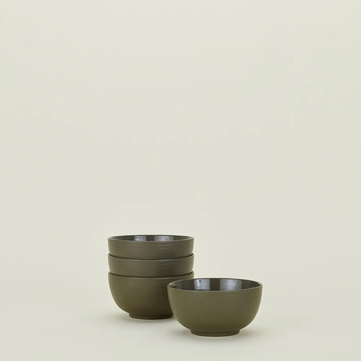 Essential Dinnerware | 16 Piece Set (Olive)
