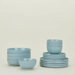 Essential Dinnerware | 16 Piece Set (Sky)
