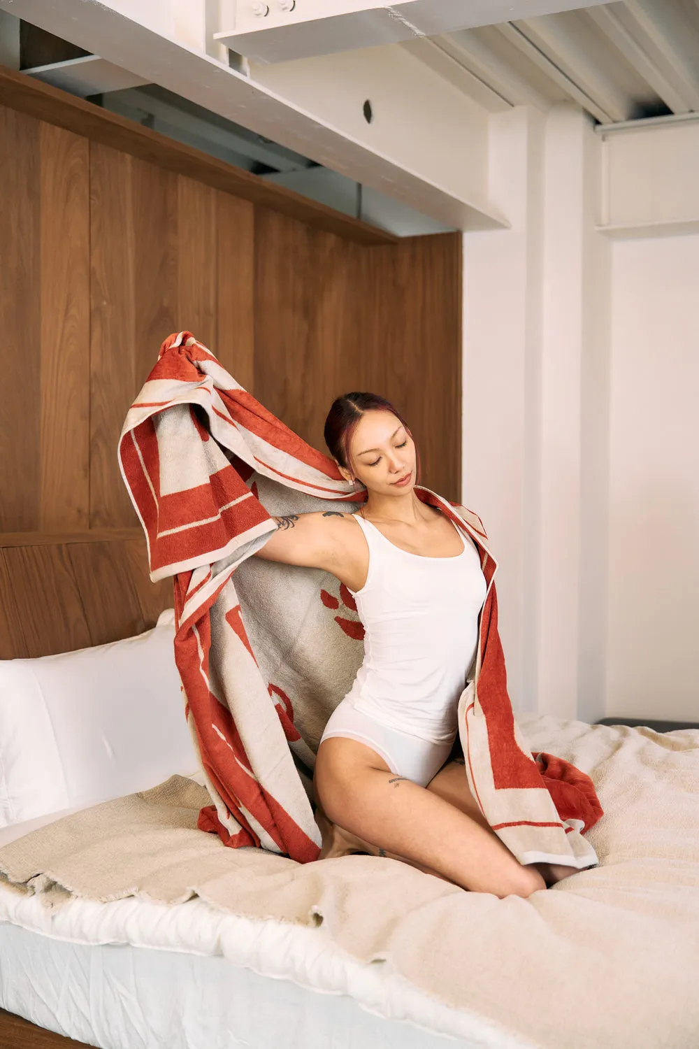Low-Twist Cotton Cuddle Throw - Flameheart Mars