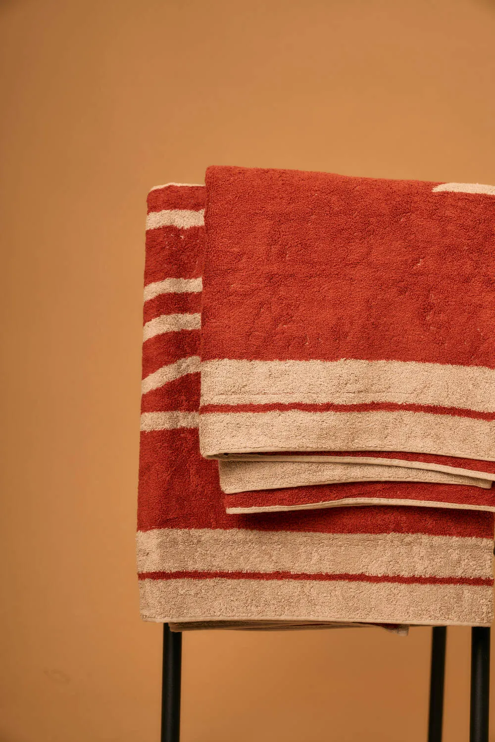 Low-Twist Cotton Cuddle Throw - Flameheart Mars