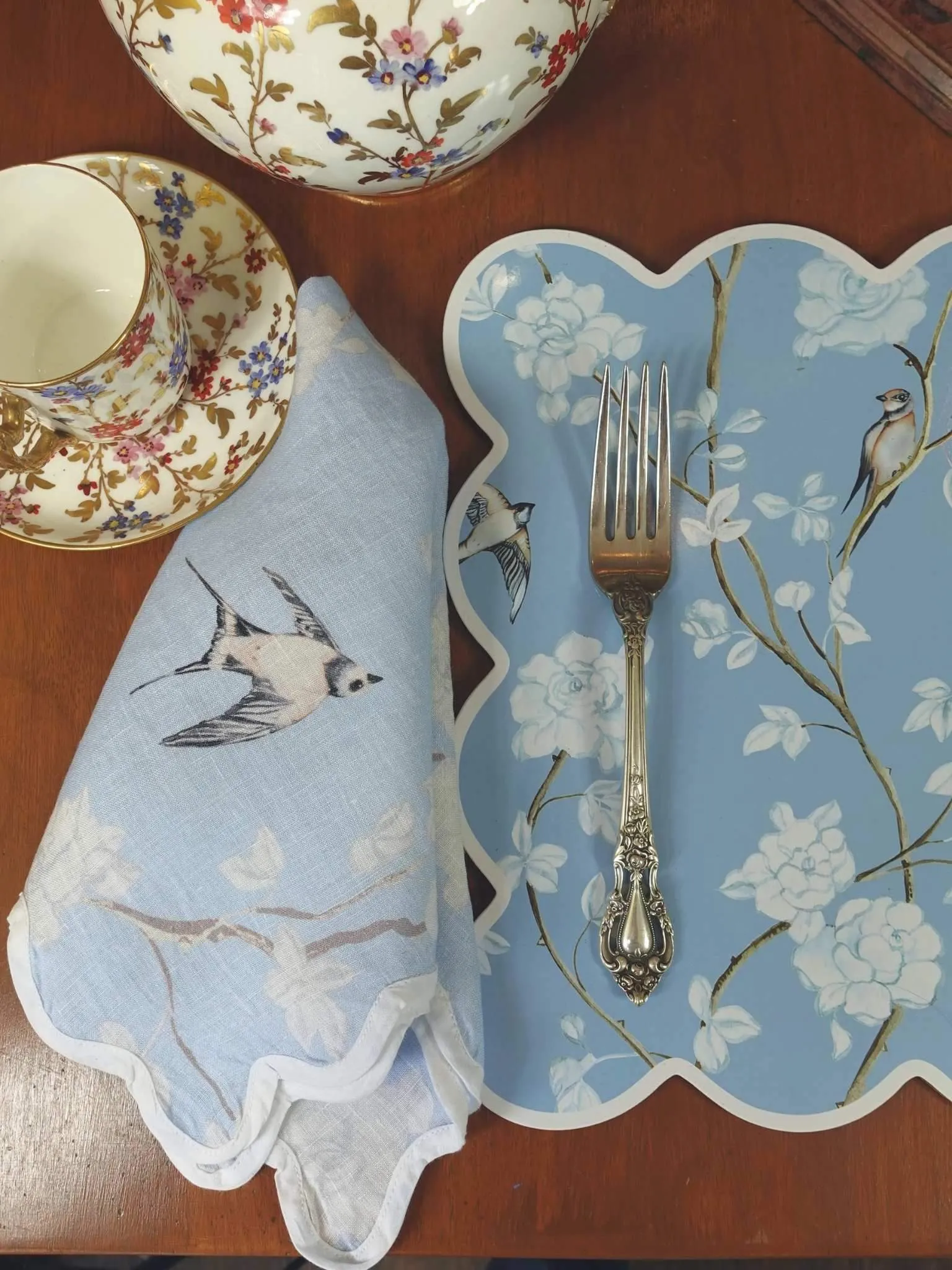 Pale Blue Gardenia Cork Backed Scalloped Placemats (set of 4)