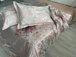 Royal Charm Bedding Set