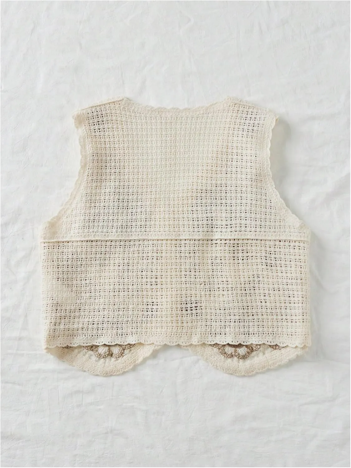 Verdusa Women's Plus Size Button Front V Neck Crochet Sweater Vest Sleeveless Knit Tops