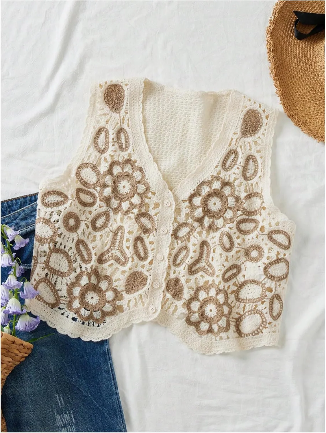 Verdusa Women's Plus Size Button Front V Neck Crochet Sweater Vest Sleeveless Knit Tops