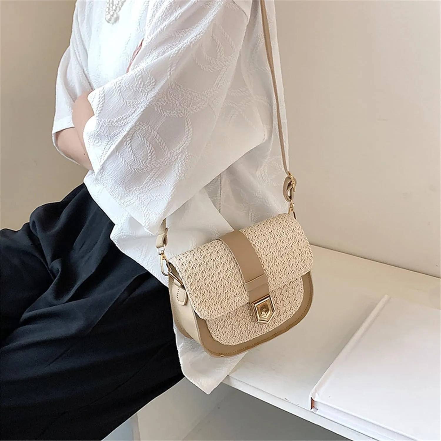 Women's Bag Braided Bag Simple Small Fresh Single Shoulder Crossbody Bag Saddle Bag Tote Bag Large