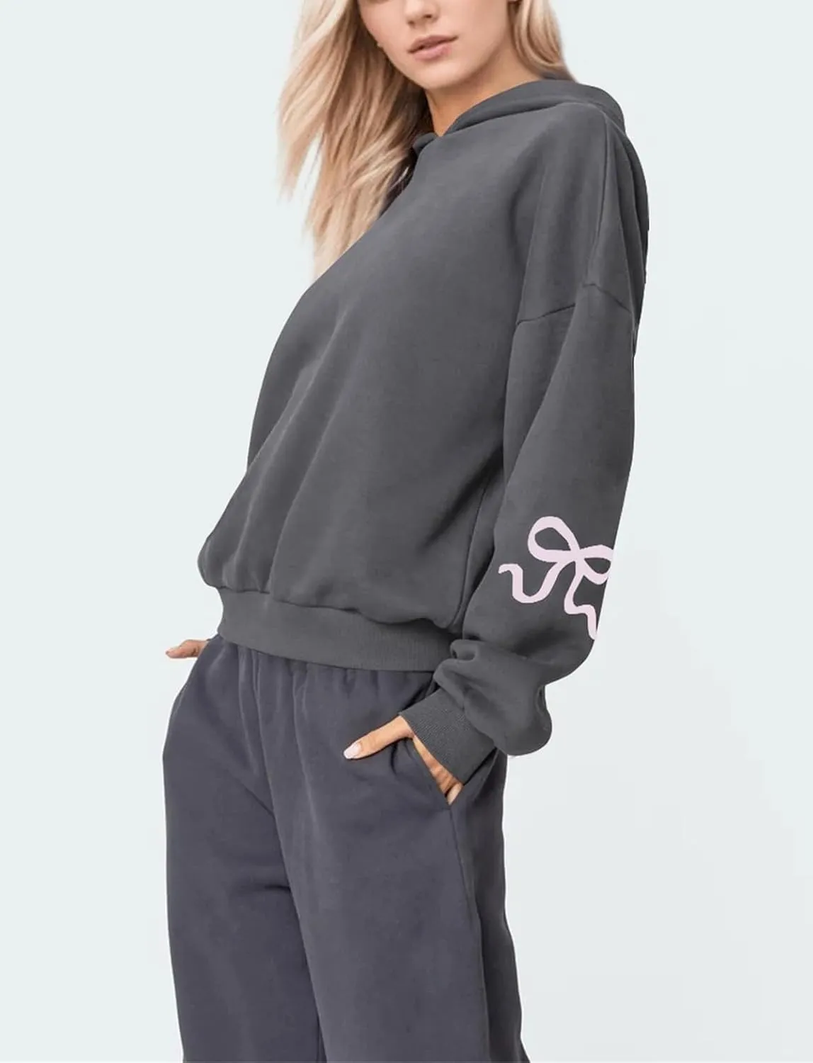 Women's Bow Print Hoodies Oversized Long Sleeve Drop Shoulder Casual Pullover Top Y2k Hooded Sweatshirts Streetwear